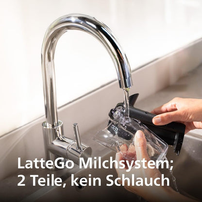 Serie 5500 EP5544/50 Kaffeevollautomat – LatteGo Milchsystem, 20 heiße und kalte Kaffeespezialitäten, 40% leiser mit SilentBrew, QuickStart,Schwarz/Grau